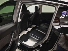 Tesla Model Y Rear-Wheel Drive - ფოტო 14