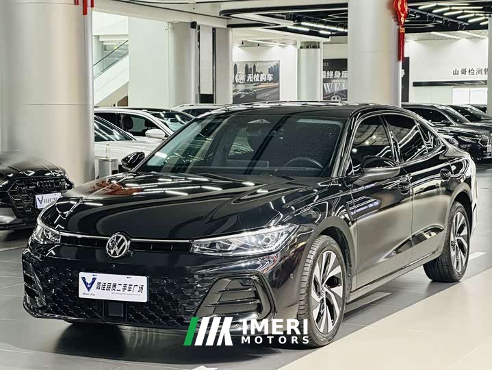 Volkswagen Passat Pro 380TSI Starry Sky Dragon Edition - ავტომობილი ჩინეთიდან