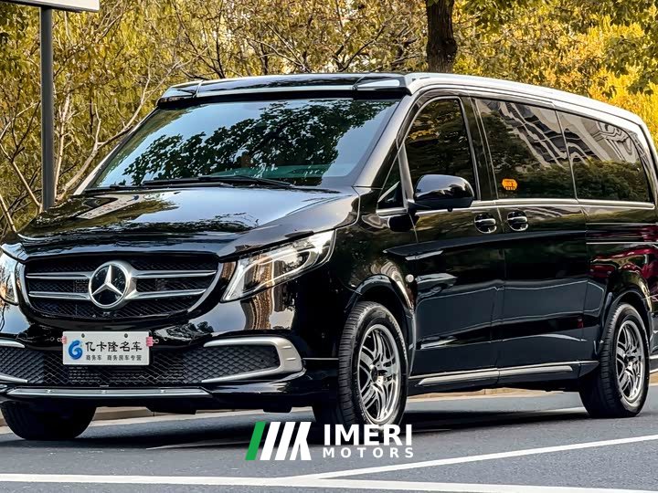Mercedes-Benz Vito 2.0T Business Edition 7-Seater