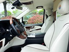 Mercedes-Benz Vito 2.0T Business Edition 7-Seater - ფოტო 4