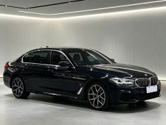 BMW 5 Series 530Li Luxury M Sport Package - ფოტო 2