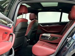BMW 5 Series 530Li Luxury M Sport Package - ფოტო 4