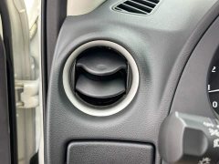 Toyota Tuouda 2020 2.5L XL Upper Automatic 2WD Luxury Edition - ფოტო 16