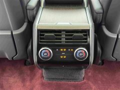 Land Rover Range Rover 3.0 L6 400PS Grand Long Wheelbase Edition - ფოტო 15