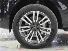 Land Rover Range Rover 3.0 L6 400PS Grand Long Wheelbase Edition - ფოტო 4