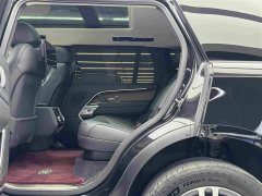 Land Rover Range Rover 3.0 L6 400PS Grand Long Wheelbase Edition - ფოტო 9