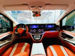 Mercedes-Benz Vito 2023 2.0T Elite 7-Seater - ფოტო 11