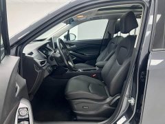 Volkswagen Viloran 2020 Mild Hybrid Redline 530T Automatic Luxury Edition (5 2 Seating) - ფოტო 16