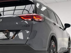 Volkswagen Viloran 2020 Mild Hybrid Redline 530T Automatic Luxury Edition (5 2 Seating) - ფოტო 9
