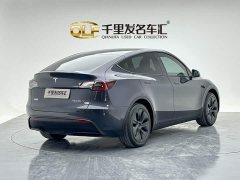 Tesla Model Y Rear-Wheel Drive - ფოტო 5