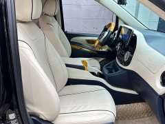 Mercedes-Benz Vito 2021 2.0T Elite 7-Seater - ფოტო 8
