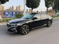Volkswagen Passat 330TSI Elite - ფოტო 1