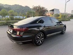 Volkswagen Passat 330TSI Elite - ფოტო 12