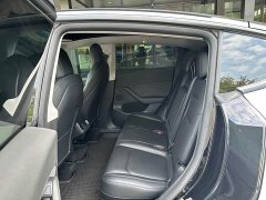 Tesla Model Y Standard Range RWD - ფოტო 11
