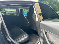 Tesla Model Y Standard Range RWD - ფოტო 15