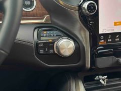Ram Trucks 5.7L Automatic - ფოტო 8