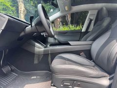 Tesla Model Y Rear-Wheel Drive - ფოტო 7