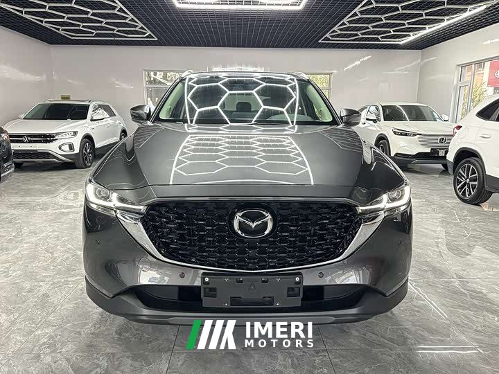 Mazda CX-5 2.0L Automatic FWD Smart Elegant