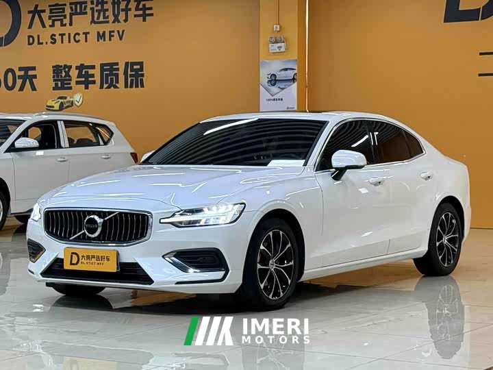 Volvo S60 T4 Intelligent Luxury Edition - ავტომობილი ჩინეთიდან