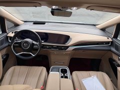 Toyota 2023 2.0T Seven-Seat Premium Edition - ფოტო 4