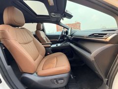 Toyota Sienna 2.5L Hybrid AWD Premium Edition - ფოტო 11