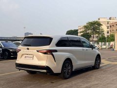 Toyota Sienna 2.5L Hybrid AWD Premium Edition - ფოტო 17