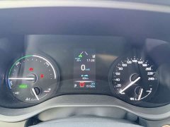 Toyota Sienna 2.5L Hybrid AWD Premium Edition - ფოტო 6
