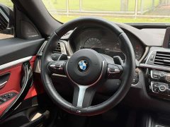 BMW 3 Series GT 2020 320i M Sport Midnight Edition - ფოტო 10