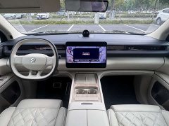 NIO ES8 2026 Six-Seat Executive Luxury Edition - ფოტო 10