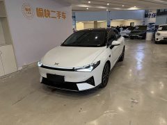 XPeng P5 460E - ფოტო 1