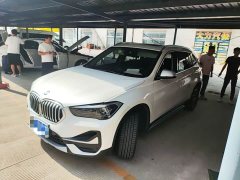 BMW X1 2022 sDrive20Li Premium - ფოტო 1