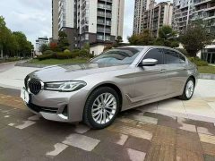 BMW 5 Series 525Li Luxury Package - ფოტო 3
