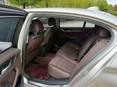 BMW 5 Series 525Li Luxury Package - ფოტო 9