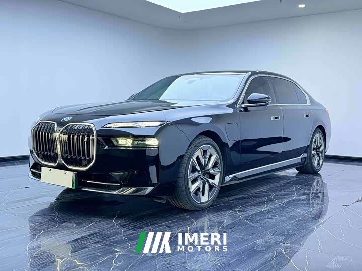 BMW i7 eDrive50L Luxury Enjoyment Package