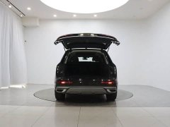 Audi Q7 55 TFSI quattro S line Sport - ფოტო 19