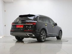 Audi Q7 55 TFSI quattro S line Sport - ფოტო 4