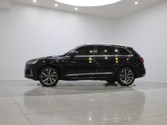 Audi Q7 55 TFSI quattro S line Sport - ფოტო 8