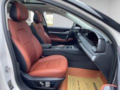 Lincoln Z 2025 2.0T Premier - ფოტო 18