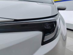 Toyota Corolla 1.8L CVT Luxury - ფოტო 5