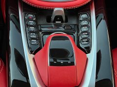 Aston Martin DBX 2020 4.0T V8 - ფოტო 19