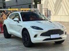 Aston Martin DBX 2020 4.0T V8 - ფოტო 3