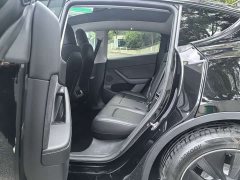 Tesla Model Y Long Range All-Wheel Drive - ფოტო 5