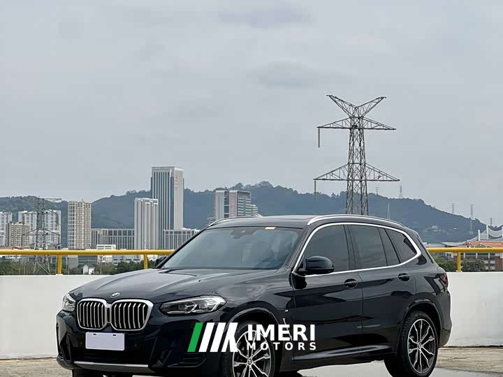 BMW X3 xDrive30i Premier M Night Package