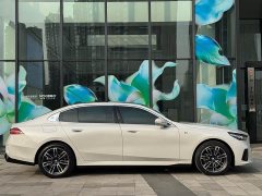 BMW 5 Series 2025 525Li M Sport Package - ფოტო 4