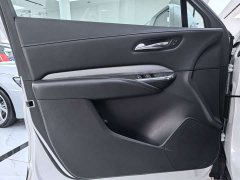 Cadillac XT4 28T FWD Luxury - ფოტო 4