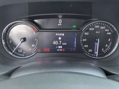 Cadillac XT4 28T FWD Luxury - ფოტო 9