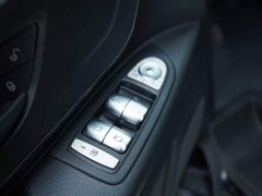 Mercedes-Benz Vito 2021 2.0T Elite 7-Seater - ფოტო 10