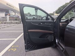 Lincoln Explorer 2.7T AWD Prestige - ფოტო 17