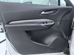 Cadillac XT4 28T FWD Luxury - ფოტო 6
