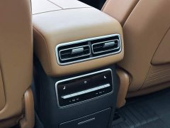 Li Auto L7 Pro - ფოტო 20